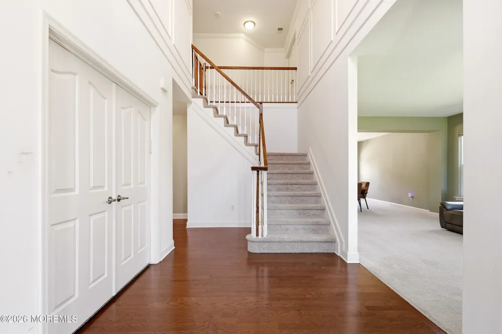 10 Colliers Court Jackson, NJ 08527