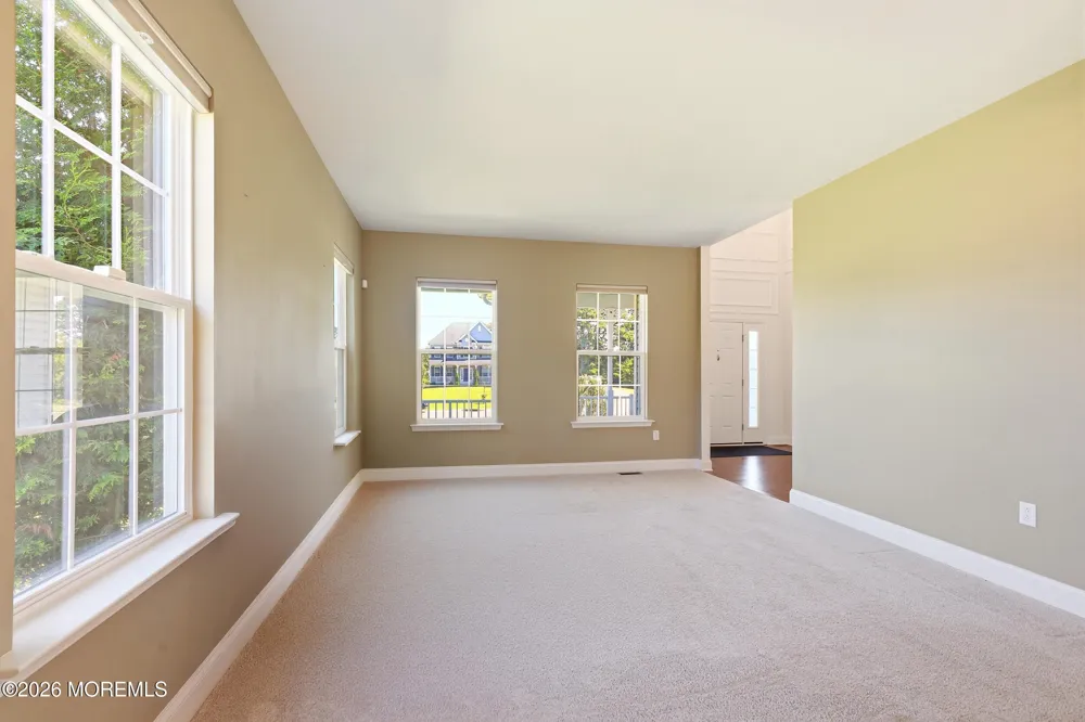 10 Colliers Court Jackson, NJ 08527