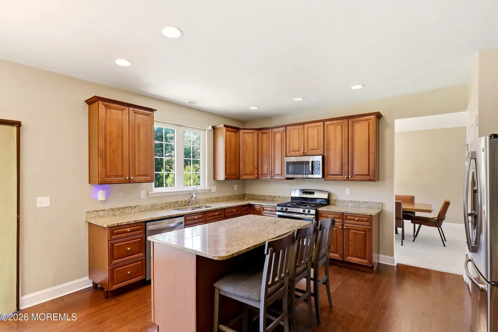 10 Colliers Court Jackson, NJ 08527