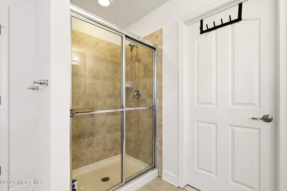 10 Colliers Court Jackson, NJ 08527