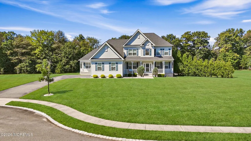 10 Colliers Court Jackson, NJ 08527