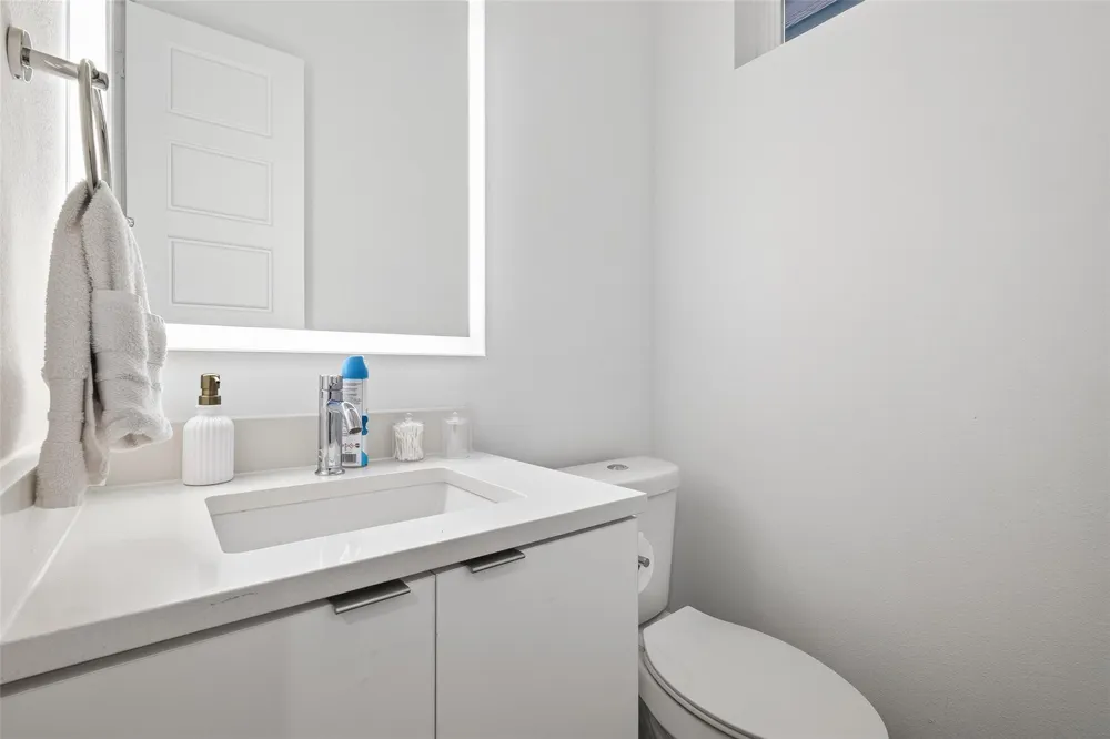 523 Schweikhardt Street Houston, TX 77020