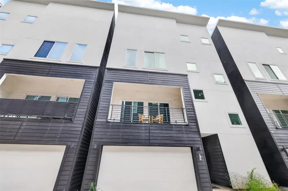 523 Schweikhardt Street Houston, TX 77020