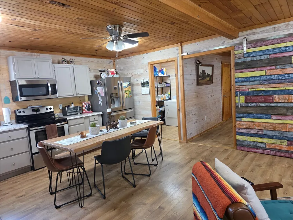 530 Kingwood Drive Trinity, TX 75862