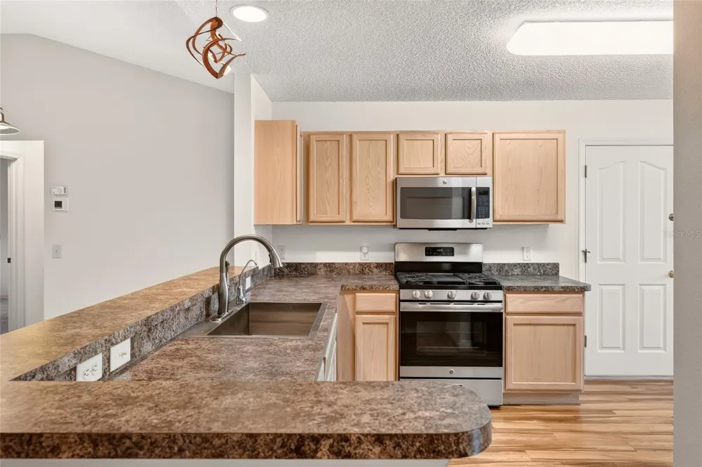 17728 SE 81ST WYNSTONE AVENUE The Villages, FL 32162