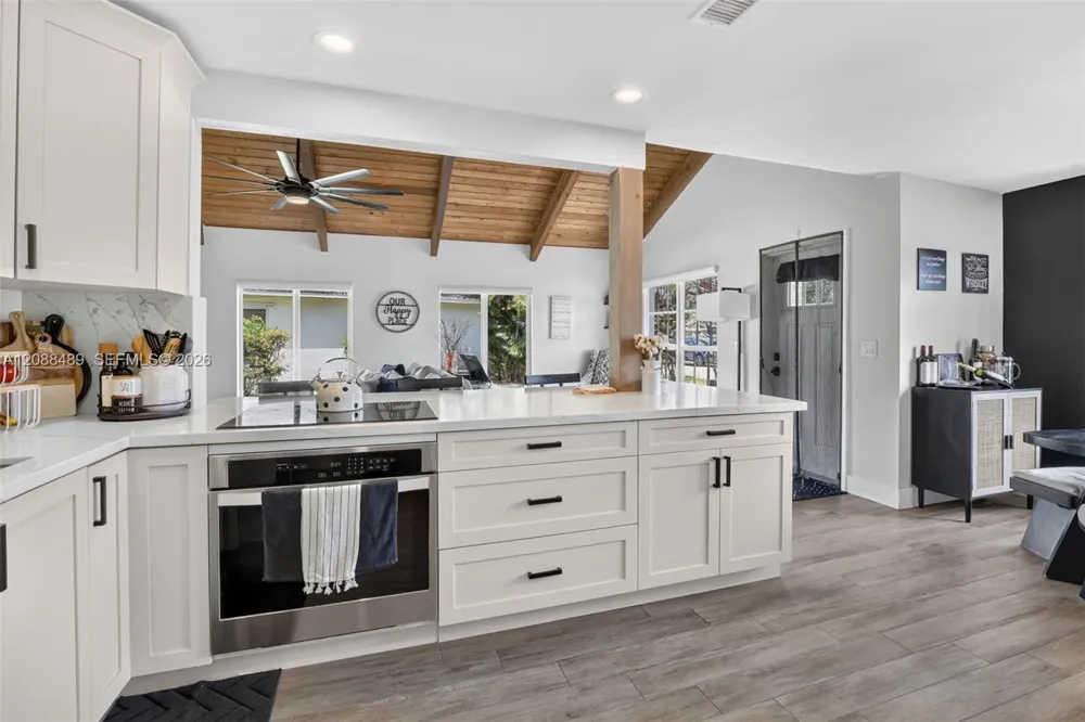 3665 W Forge Rd #39 Davie, FL 33328