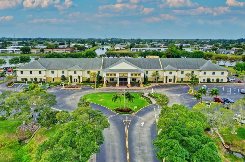 253 NORTHAMPTON M West Palm Beach, FL 33417