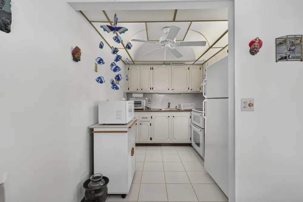 253 NORTHAMPTON M West Palm Beach, FL 33417