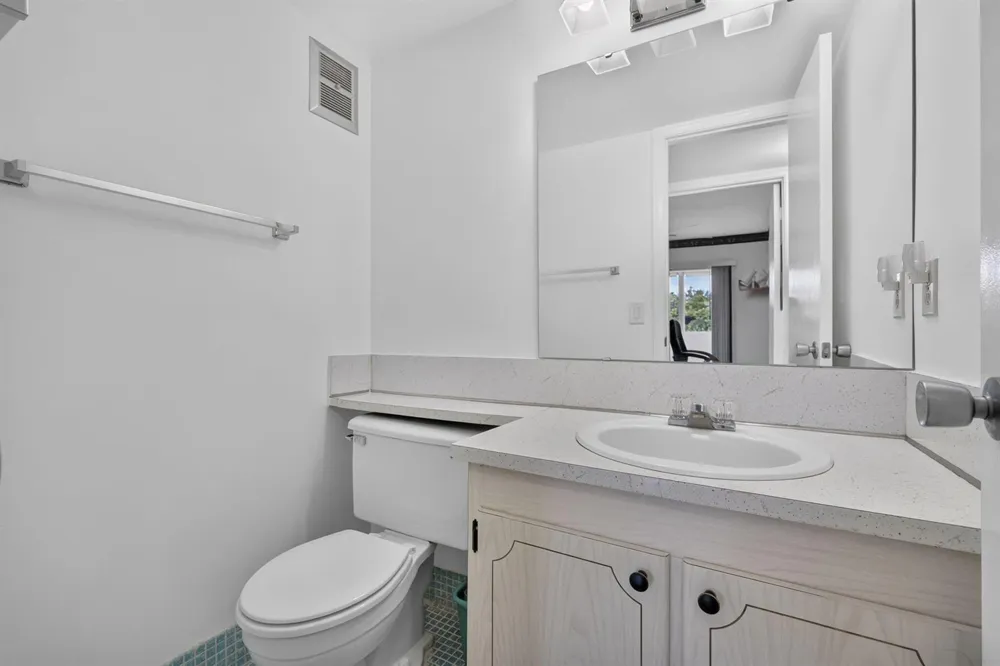253 NORTHAMPTON M West Palm Beach, FL 33417