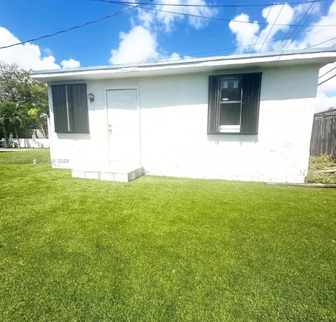 6537 SW 39 terrace #2