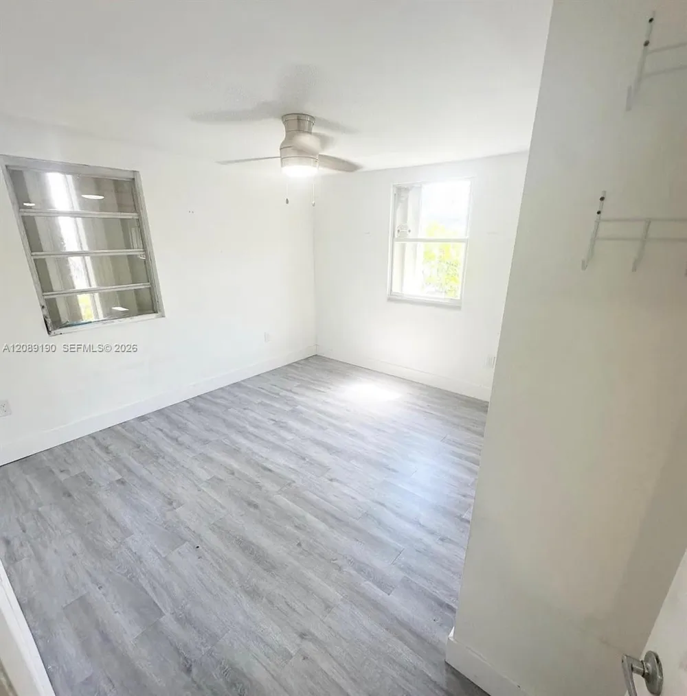 6537 SW 39 terrace #2 Miami, FL 33155