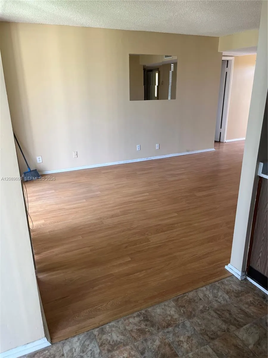 3550 Blue Lake Dr #401 Pompano Beach, FL 33064