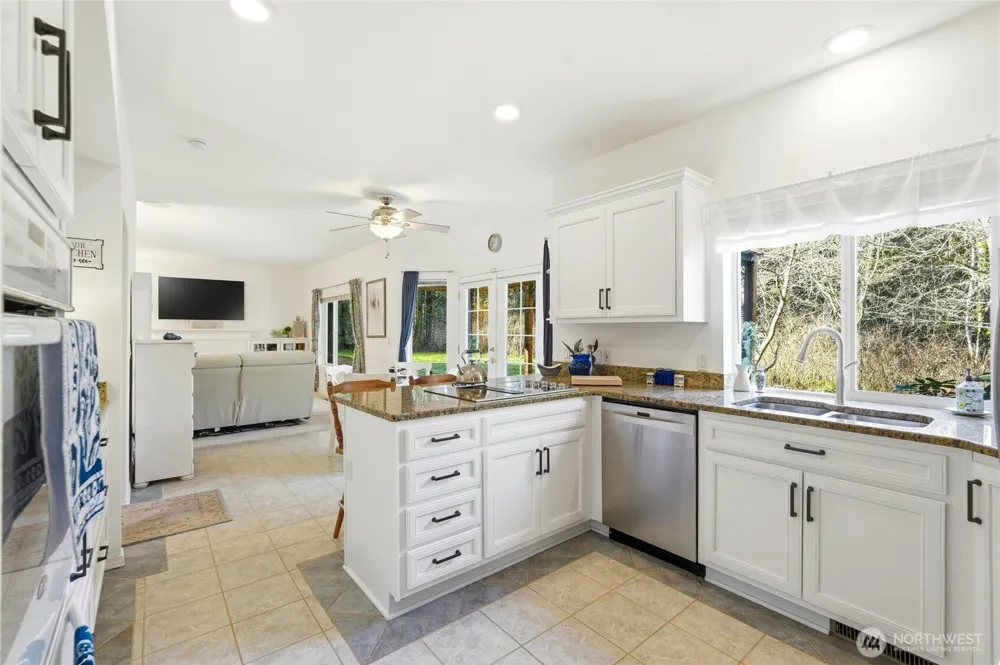 7830 104th Drive NE Lake Stevens, WA 98258
