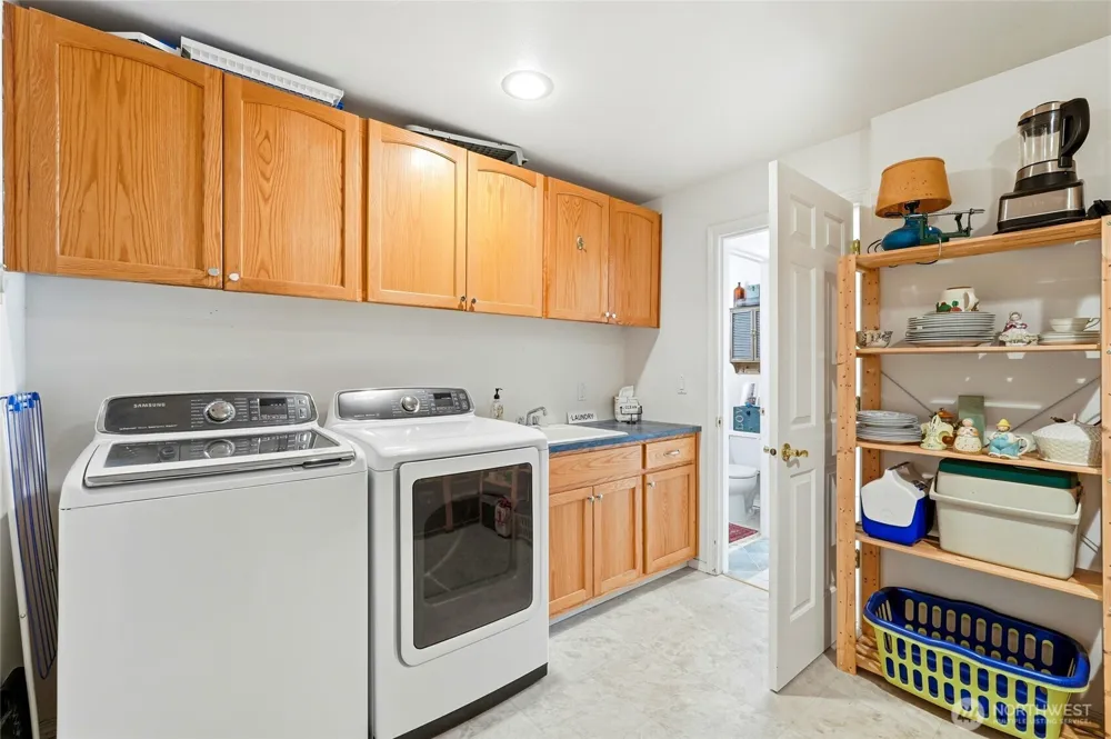 7830 104th Drive NE Lake Stevens, WA 98258