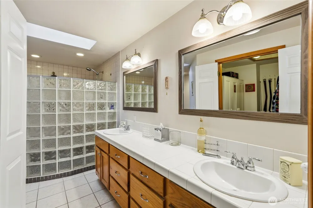 7830 104th Drive NE Lake Stevens, WA 98258