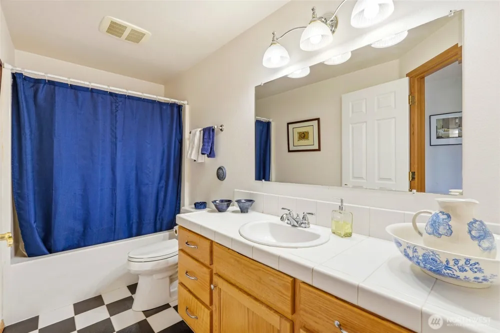 7830 104th Drive NE Lake Stevens, WA 98258