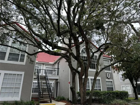 995 NORTHERN DANCER WAY #201