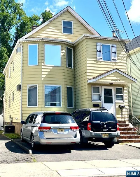 183 Hayward Place 2nd