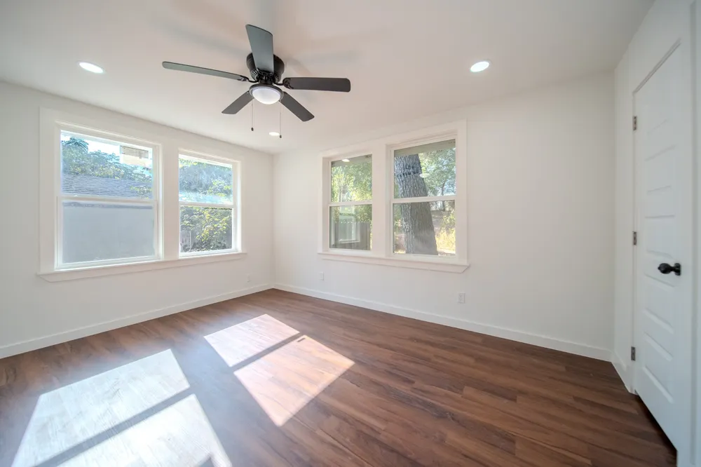 7054 Fairdale Avenue Dallas, TX 75227