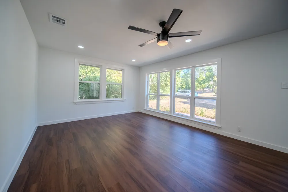 7054 Fairdale Avenue Dallas, TX 75227