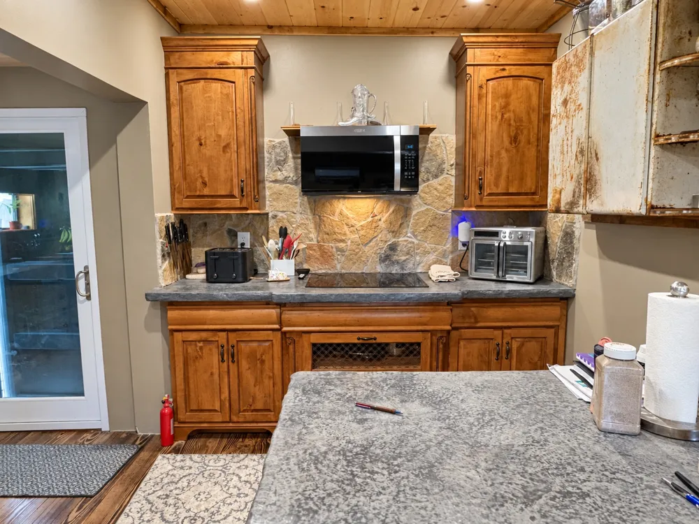 4101 Highway 51 Hulbert, OK 74441