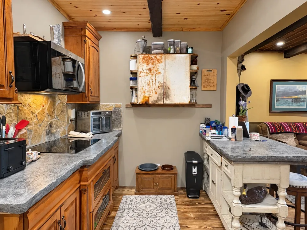 4101 Highway 51 Hulbert, OK 74441