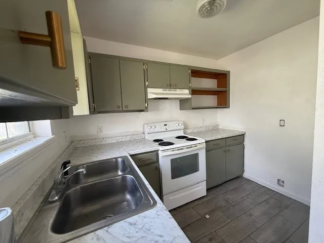 312 S 2nd Durant, OK 74701