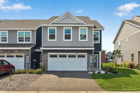 12536 Guadalcanal Circle NE #E
