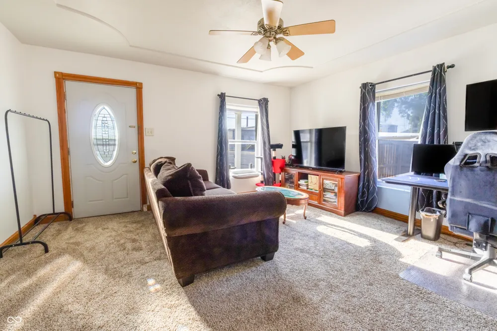 401 S Kyle Street Edinburgh, IN 46124
