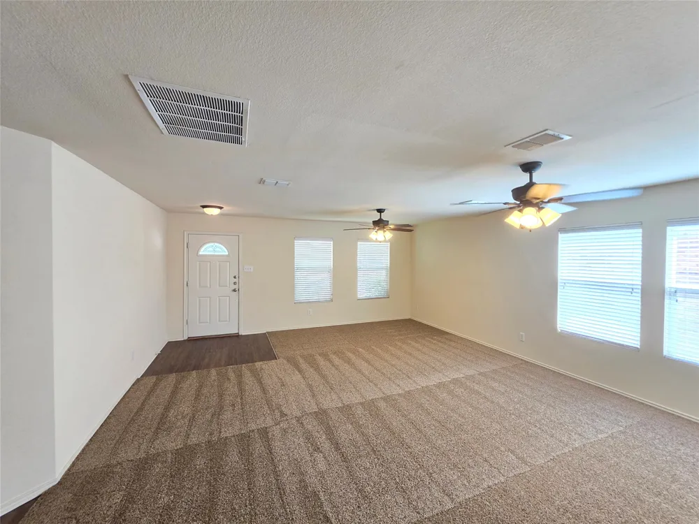 8108 Stowe Springs Lane Arlington, TX 76002