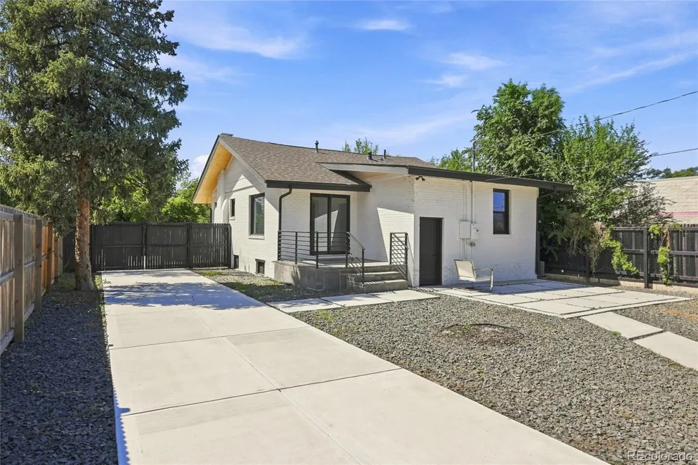 1448 Niagara Street Denver, CO 80220