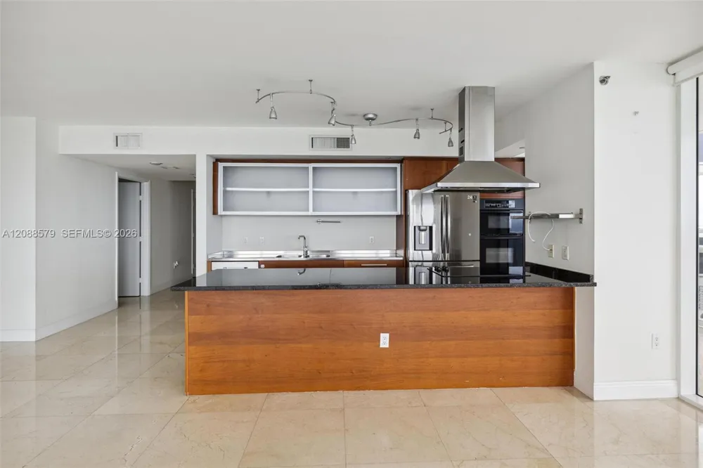 1850 S OCEAN DR #3601 Hallandale Beach, FL 33009
