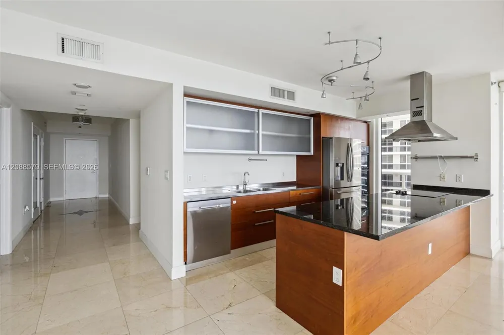1850 S OCEAN DR #3601 Hallandale Beach, FL 33009
