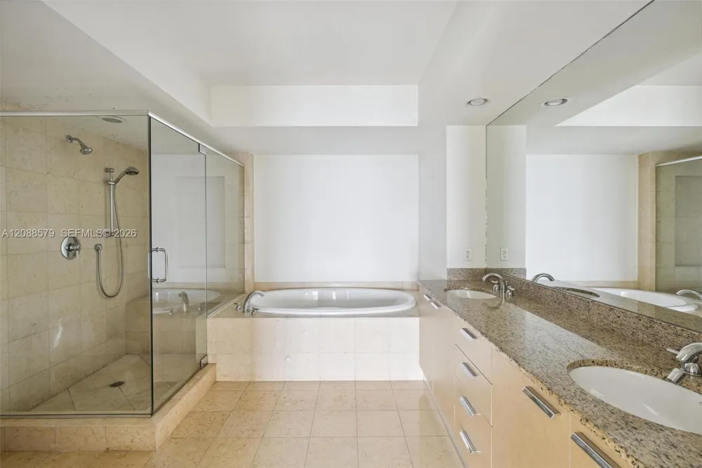 1850 S OCEAN DR #3601 Hallandale Beach, FL 33009