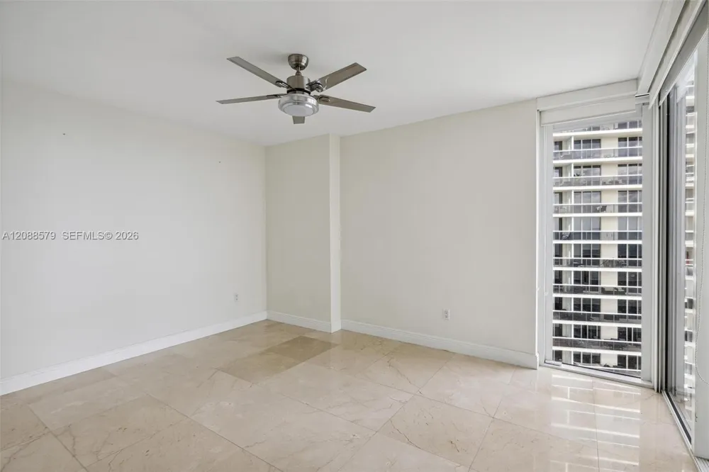 1850 S OCEAN DR #3601 Hallandale Beach, FL 33009