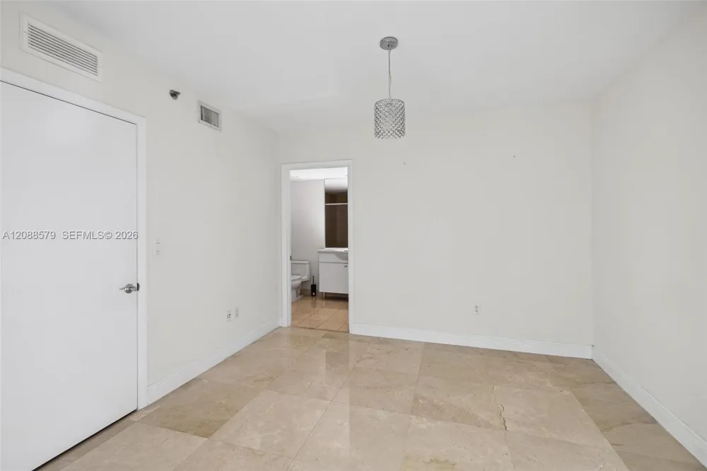 1850 S OCEAN DR #3601 Hallandale Beach, FL 33009