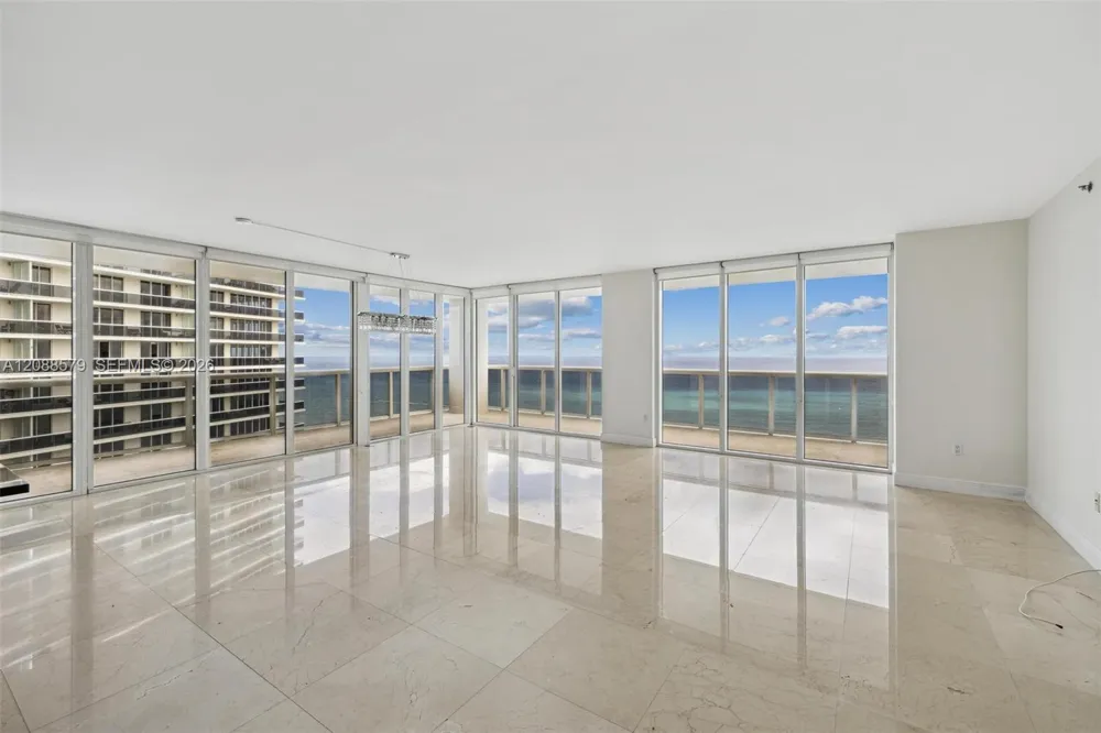 1850 S OCEAN DR #3601 Hallandale Beach, FL 33009