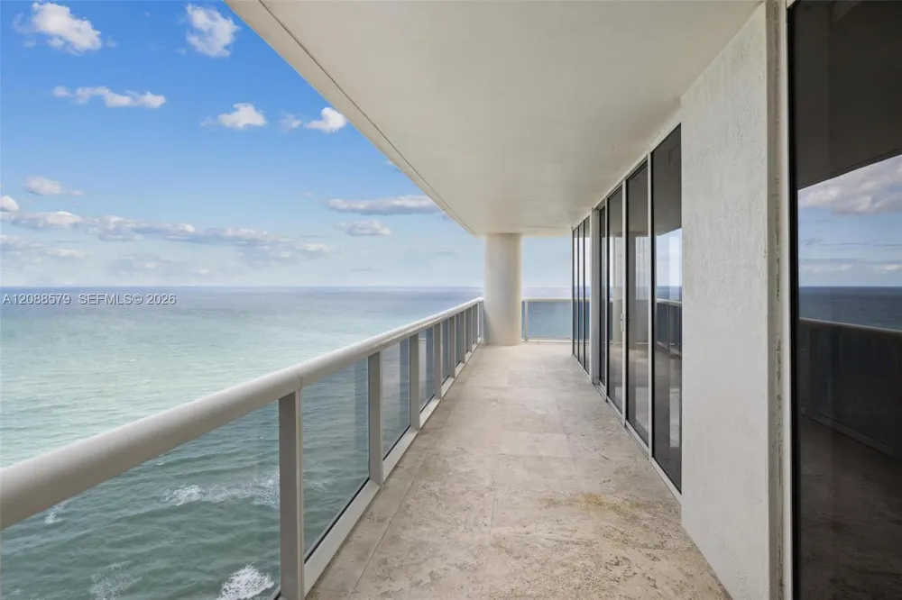 1850 S OCEAN DR #3601 Hallandale Beach, FL 33009
