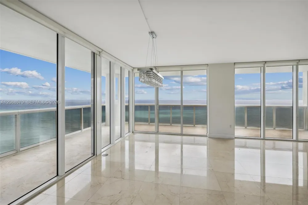 1850 S OCEAN DR #3601 Hallandale Beach, FL 33009