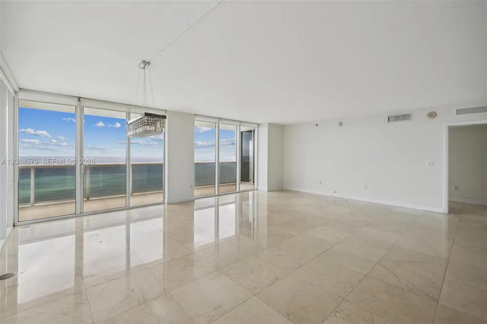 1850 S OCEAN DR #3601 Hallandale Beach, FL 33009