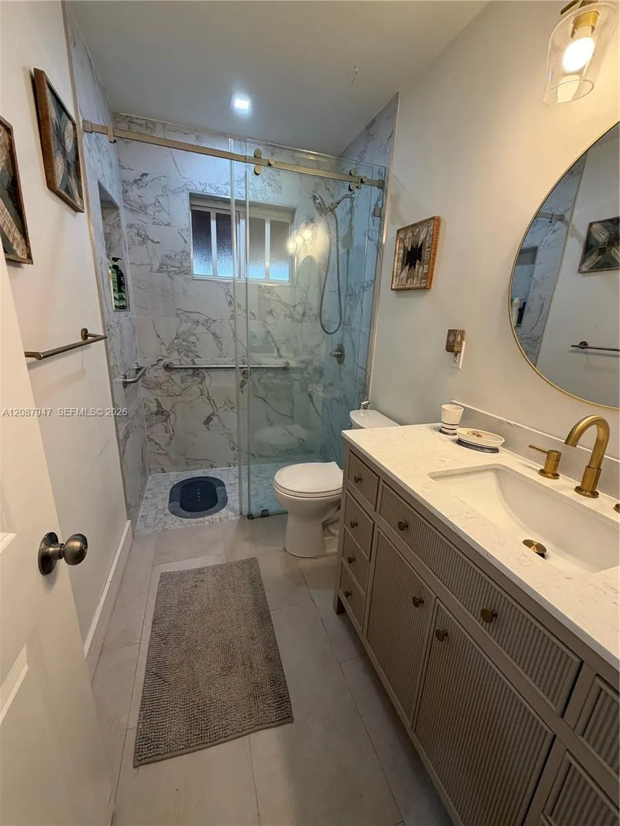 3495 W 13th Ave Hialeah, FL 33012