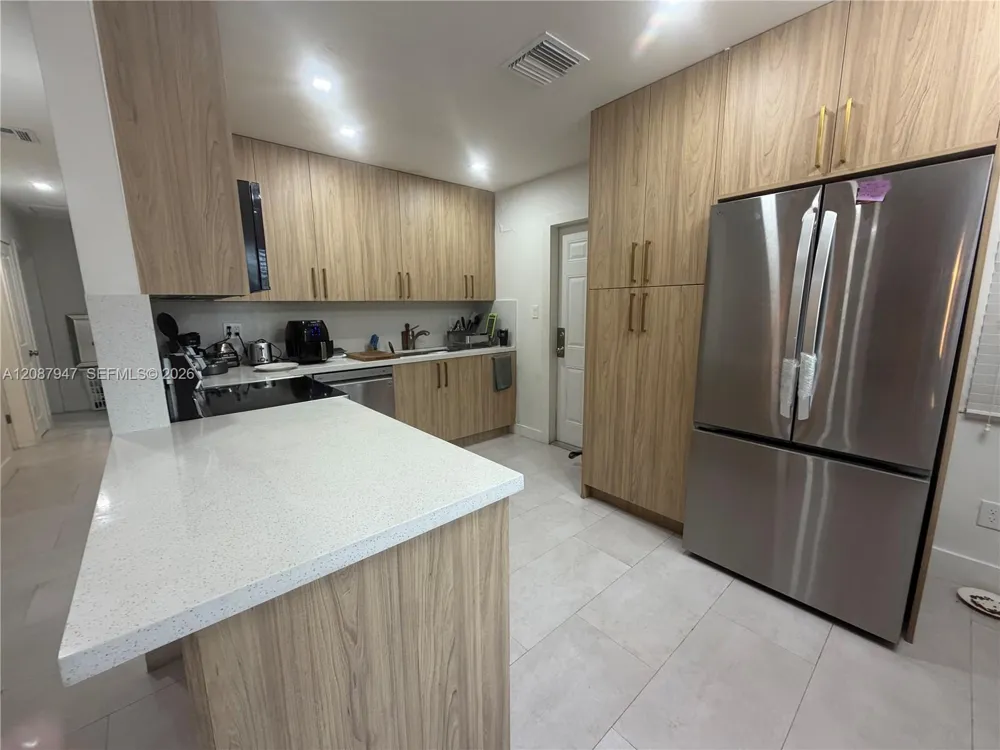 3495 W 13th Ave Hialeah, FL 33012