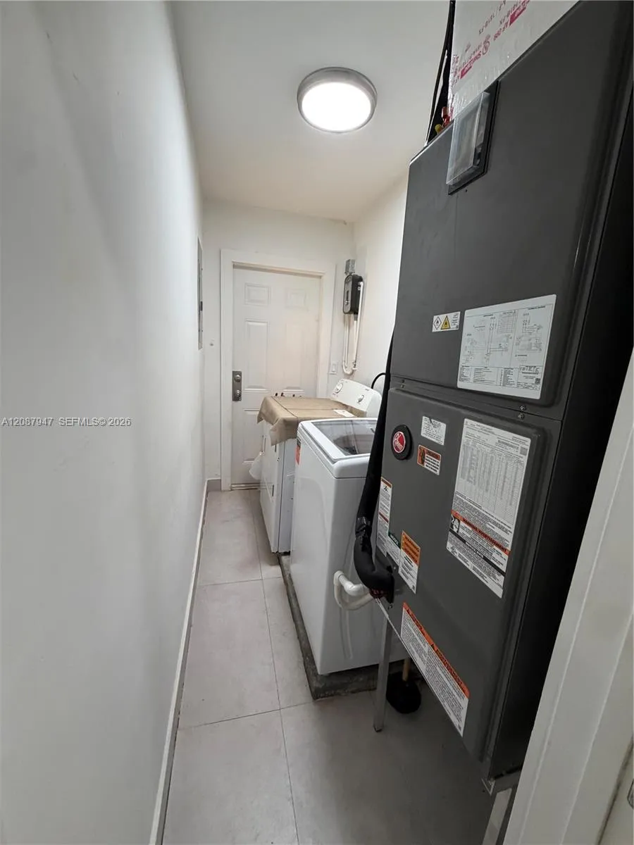 3495 W 13th Ave Hialeah, FL 33012