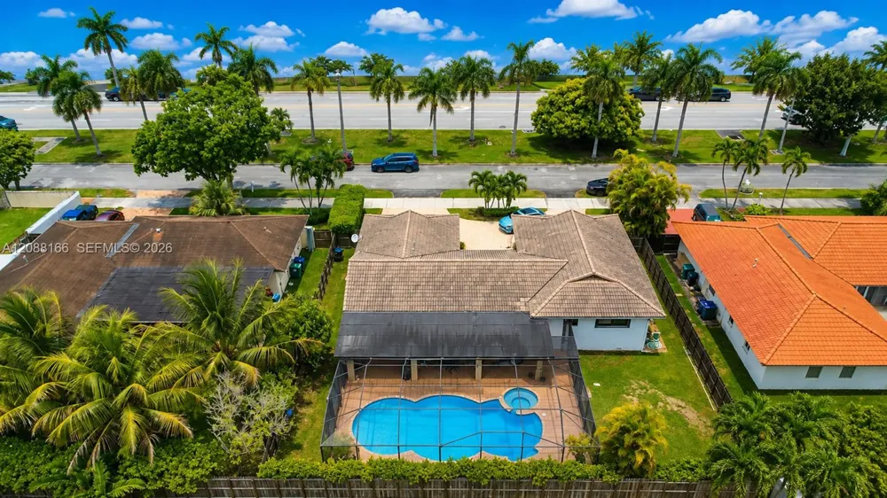 9520 SW 117th Ave Miami, FL 33186