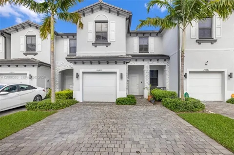 20427 NW 4th Ct