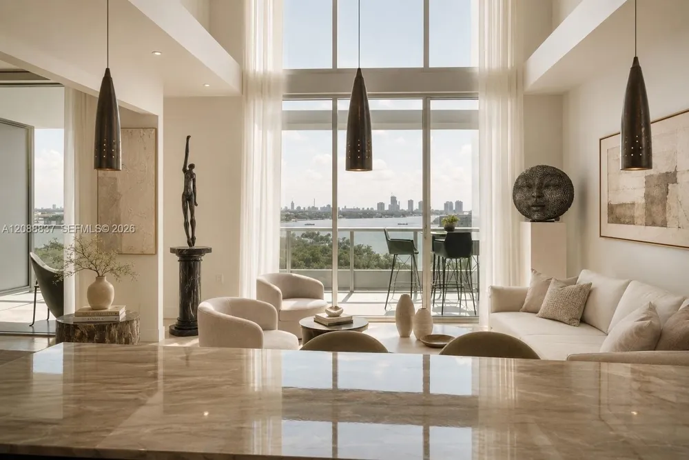 900 Biscayne Blvd #1109 Miami, FL 33132