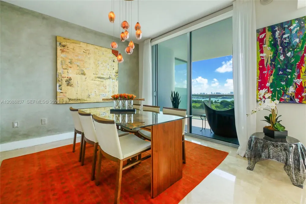 900 Biscayne Blvd #1109 Miami, FL 33132