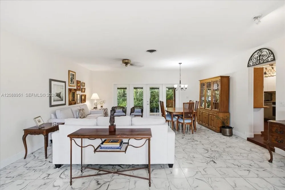 9125 SW 65th St Miami, FL 33173