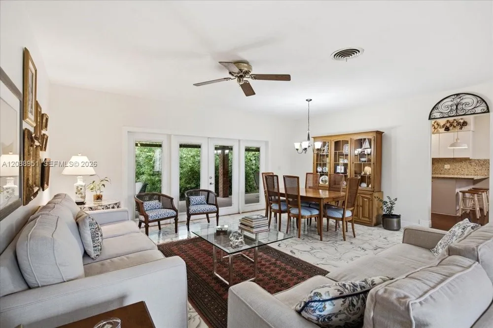 9125 SW 65th St Miami, FL 33173