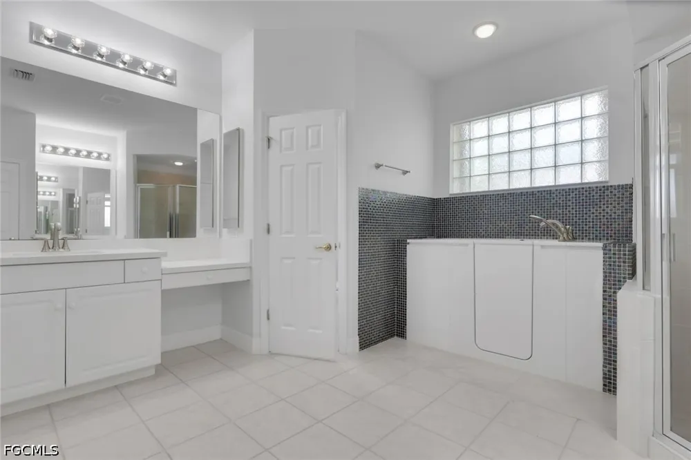 Bald Cypress Circle Fort Myers, FL 33907